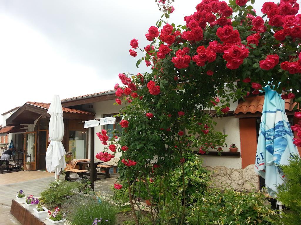 Sea View Family Hotel Kranevo Bagian luar foto