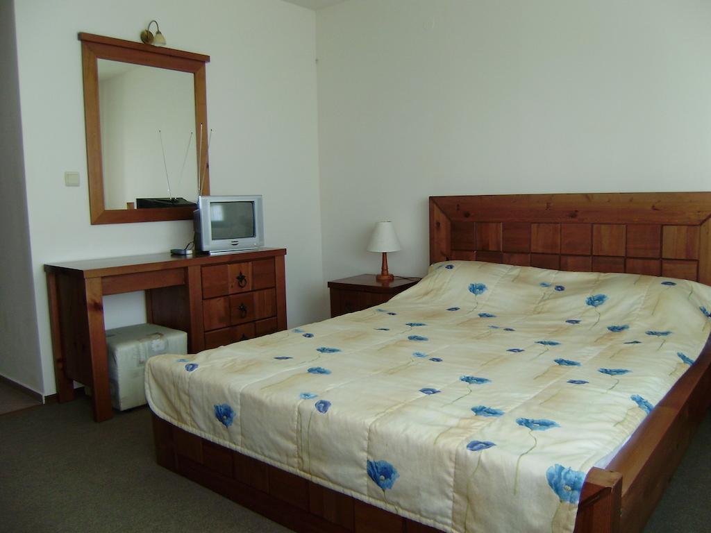 Sea View Family Hotel Kranevo Ruang foto